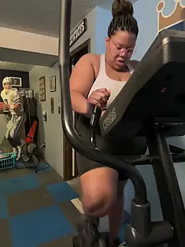 InterRacialFacial7296 online show from 04-21-26, 10:10