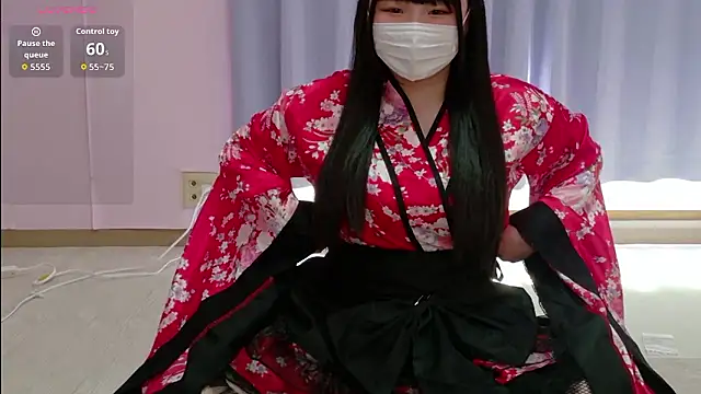 Snapshot of KARATE_HONO chatting on 01-11-26, 03:11 KARATE HONO online show from 01-11-26, 03:11