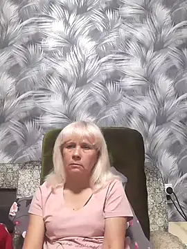 Snapshot of sakura_blonde chatting on 11-08-25, 07:41 sakura blonde online show from 11-08-25, 07:41