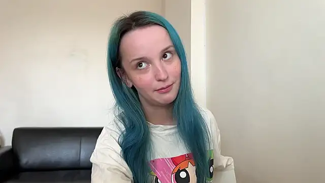 bumble bee online show from 01-01-25, 10:00