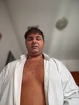 SecretlyDD online show from 10-02-25, 08:10