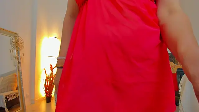 Snapshot of Julya_Anna chatting on 06-30-26, 05:30 Julya Anna online show from 06-30-26, 05:30