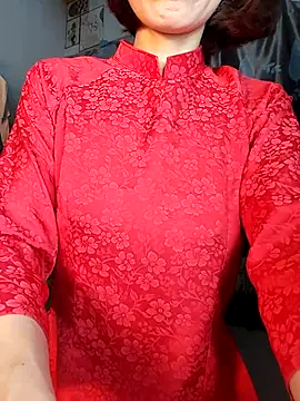 Lucy limon online show from 02-14-26, 06:37