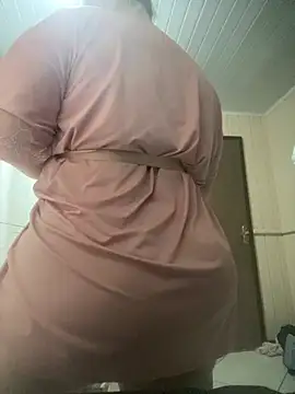 pAuLa - online show from 02-18-25, 10:14