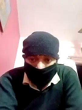 Snapshot of sanju-9973 chatting on 12-20-24, 03:10 sanju-9973 online show from 12-20-24, 03:10