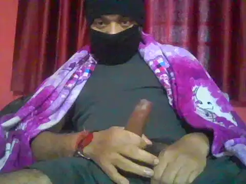 Snapshot of sanju-9973 chatting on 01-11-25, 03:23 sanju-9973 online show from 01-11-25, 03:23