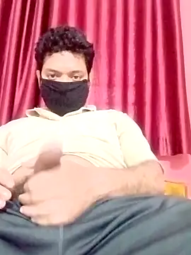 Snapshot of sanju-9973 chatting on 02-26-25, 01:32 sanju-9973 online show from 02-26-25, 01:32