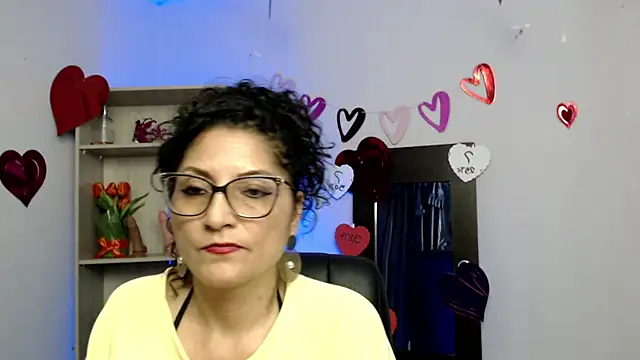 arianna ros3 online show from 02-15-25, 07:17