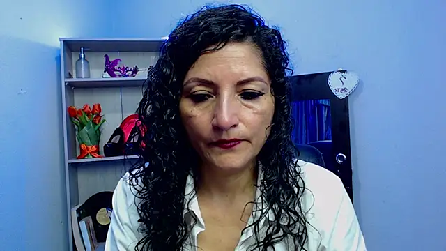 arianna ros3 online show from 03-18-25, 02:59