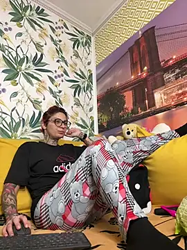 Snapshot of Lucky_Deniz chatting on 02-02-26, 11:58 Lucky Deniz online show from 02-02-26, 11:58