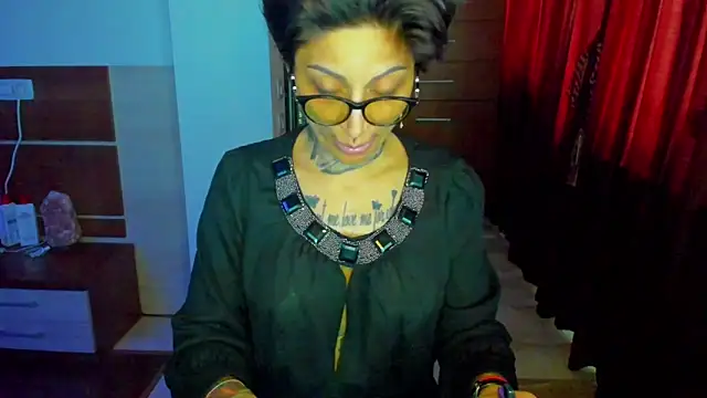 Snapshot of Lucky_Deniz chatting on 03-17-26, 11:02 Lucky Deniz online show from 03-17-26, 11:02