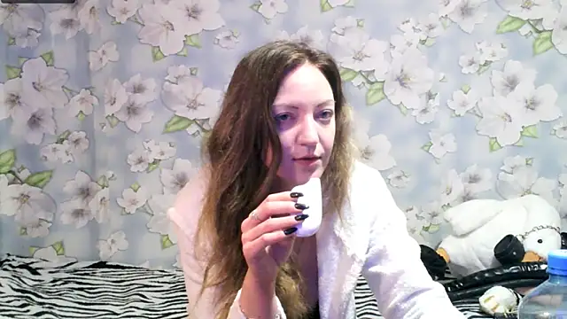 KattyLuuu online show from 02-09-25, 03:43