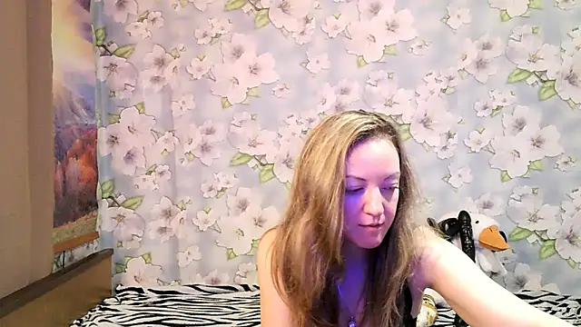 KattyLuuu online show from 09-11-25, 03:06