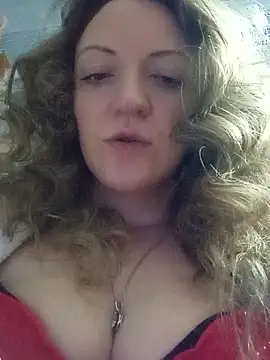 Snapshot of KattyLuuu chatting on 01-07-26, 08:44 KattyLuuu online show from 01-07-26, 08:44