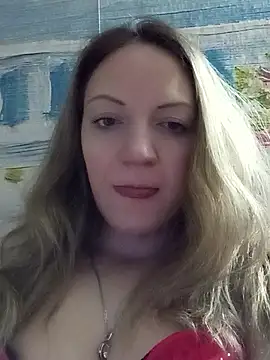 Snapshot of KattyLuuu chatting on 01-09-26, 08:21 KattyLuuu online show from 01-09-26, 08:21