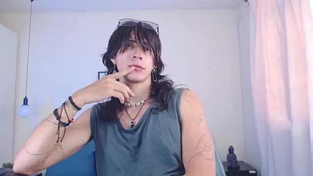 andreey50 online show from 02-18-25, 08:14