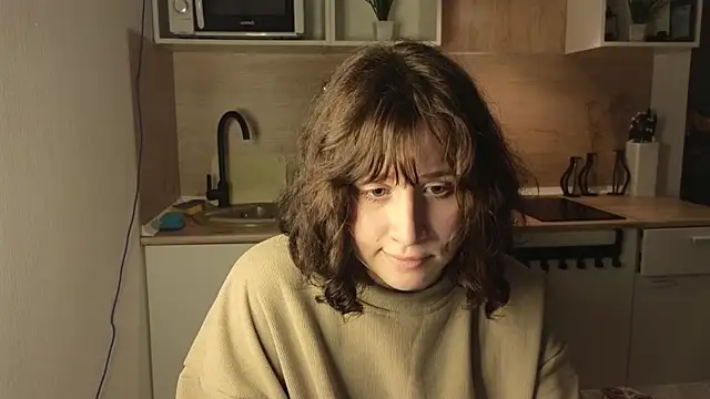 whatamarrie online show from 12-22-24, 08:47