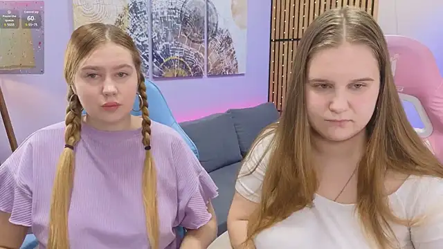 Snapshot of Ellie_Wellie chatting on 01-27-25, 02:24 Ellie Wellie online show from 01-27-25, 02:24