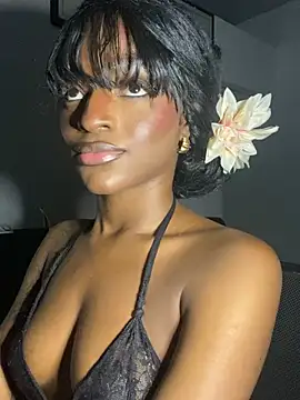 Zizi-campbel online show from 01-29-25, 04:58