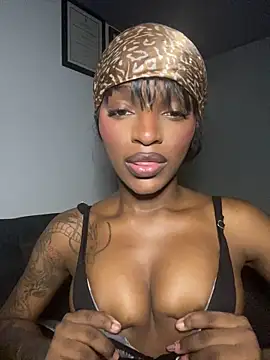 Zizi-campbel online show from 02-02-25, 05:42