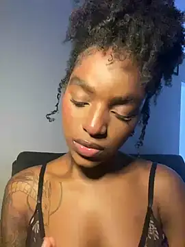 Zizi-campbel online show from 02-09-25, 12:28