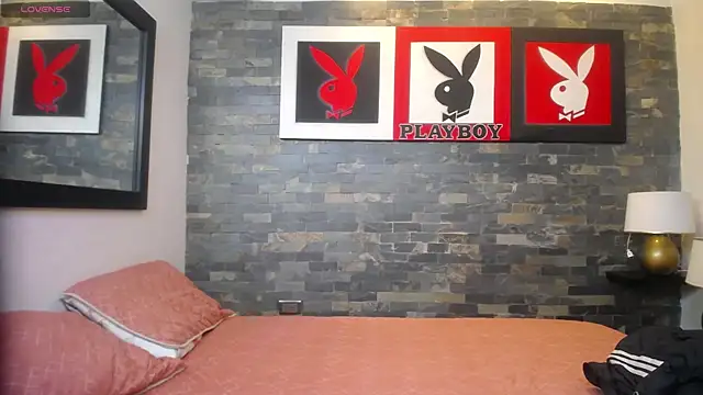 Snapshot of Gurvinder_1 chatting on 03-07-25, 12:23 Gurvinder 1 online show from 03-07-25, 12:23