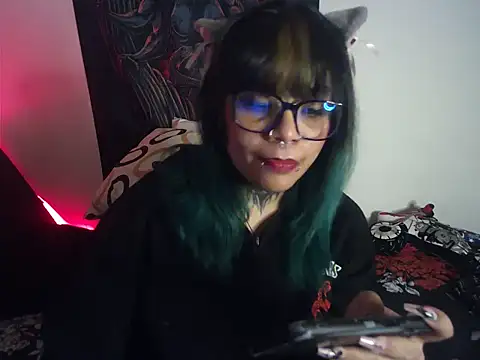 Snapshot of Eta_carinae chatting on 02-28-25, 09:04 Eta carinae online show from 02-28-25, 09:04