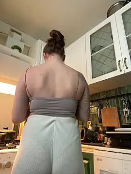 MayaMystic online show from 04-16-26, 01:12