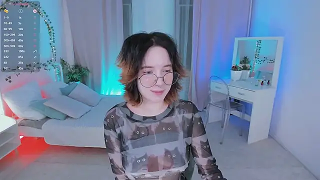 lilithlunna online show from 01-22-25, 04:55