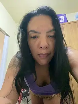 briannaa557 online show from 12-24-24, 09:50