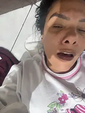 briannaa557 online show from 12-30-24, 05:02