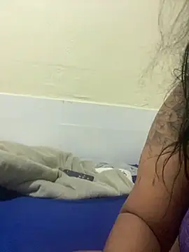 briannaa557 online show from 01-03-25, 09:47