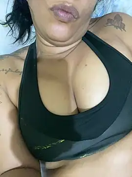 briannaa557 online show from 02-23-25, 03:24