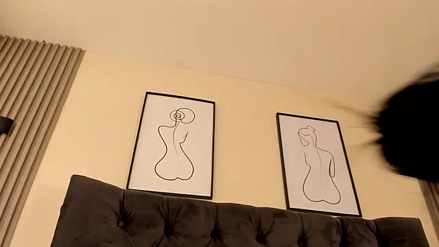 Snapshot of BrithanySummer chatting on 09-24-25, 07:50 BrithanySummer online show from 09-24-25, 07:50