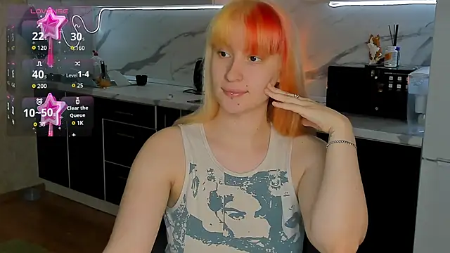 Snapshot of Sweet_white_chocolate chatting on 11-13-25, 07:29 Sweet white chocolate online show from 11-13-25, 07:29