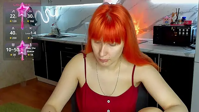 Snapshot of Sweet_white_chocolate chatting on 12-04-25, 08:01 Sweet white chocolate online show from 12-04-25, 08:01