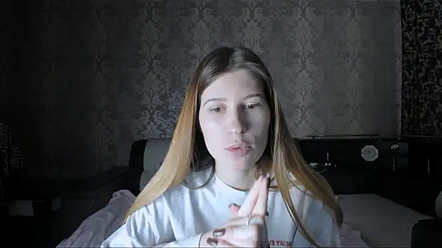 Agnes Allenn online show from 10-30-25, 10:16