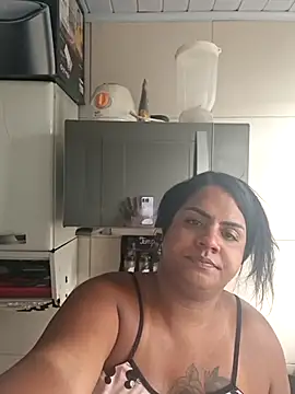 ppatriciarabello online show from 04-01-26, 02:14