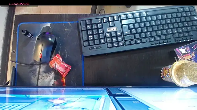 mia collens online show from 03-06-25, 01:27