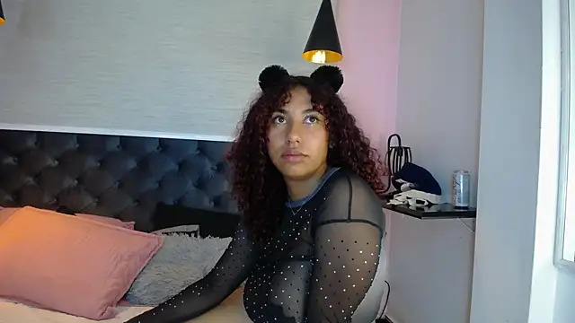 lauraltt online show from 02-19-25, 09:28