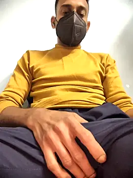 Snapshot of Treccy_91 chatting on 12-26-24, 04:53 Treccy 91 online show from 12-26-24, 04:53