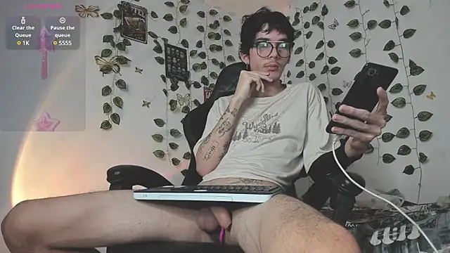 skinny dann online show from 01-05-25, 01:56