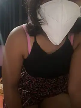 Snapshot of priyadevi17 chatting on 01-24-25, 10:08 priyadevi17 online show from 01-24-25, 10:08