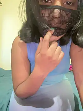 Snapshot of priyadevi17 chatting on 02-25-25, 12:45 priyadevi17 online show from 02-25-25, 12:45