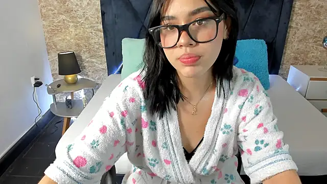 Lily Woodz online show from 03-13-25, 06:45