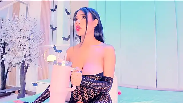 Snapshot of salomebenz chatting on 11-03-25, 10:10 salomebenz online show from 11-03-25, 10:10