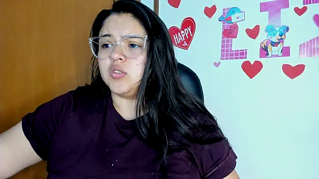 Snapshot of lizzie_c chatting on 02-18-25, 05:42 lizzie c online show from 02-18-25, 05:42