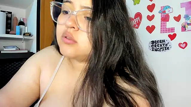 Snapshot of lizzie_c chatting on 03-02-25, 08:16 lizzie c online show from 03-02-25, 08:16