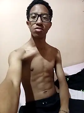 Snapshot of matheusroger chatting on 01-07-25, 01:38 matheusroger online show from 01-07-25, 01:38