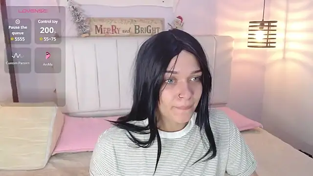 sukimoon online show from 12-23-24, 01:40